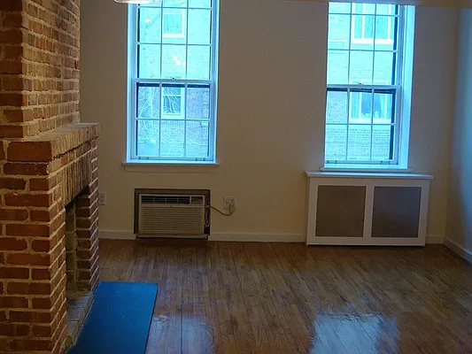 Rented by Sotheby's International Realty | media 21