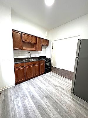 2nd image of 50-12 46th St #4A