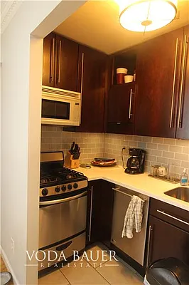 Rented by Voda Bauer Real Estate | media 19