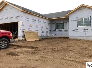 3215 N 93rd St, Lincoln, NE 68507