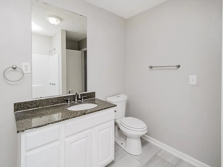 3801 Davis Ln — Photo 14