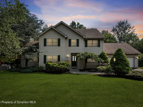 211 Marcaby Ln, Clarks Summit, PA 18411