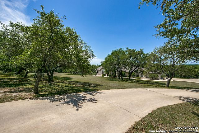 1st image of 630 Hidden Oaks Dr