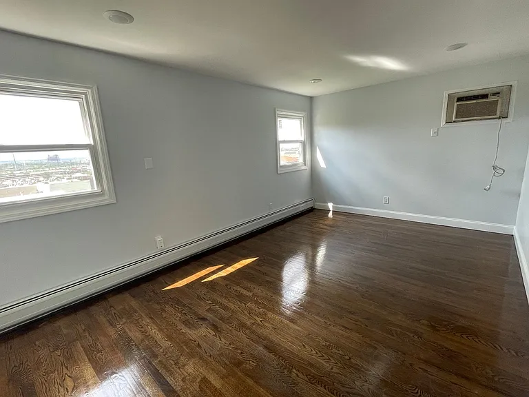 369 Liberty Ave #1 — Photo 13