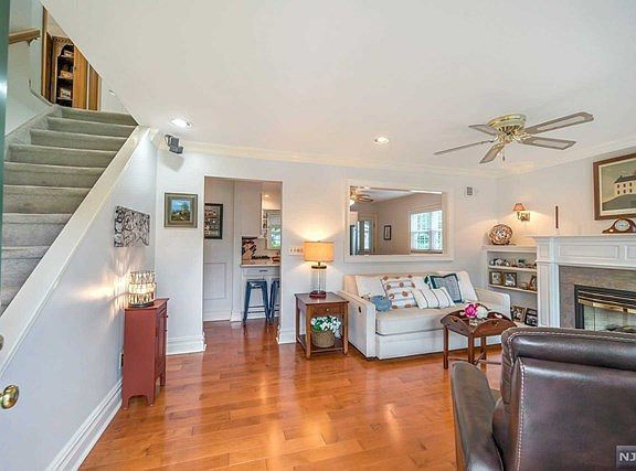 5th image of 58 Lincoln Pl