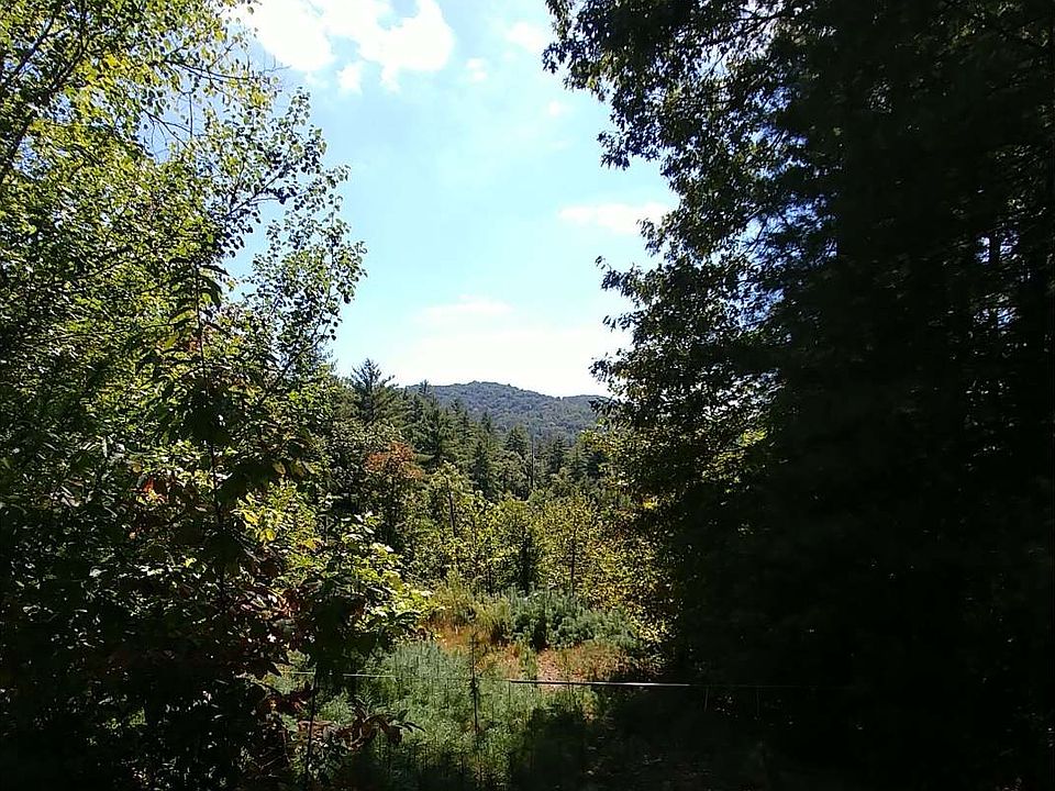 1st image of 94 Cooper Creek Dr