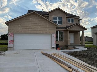 16984 S Mahaffie St, Olathe, KS 66062