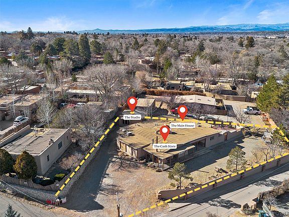 3rd image of 420 Camino Don Miguel