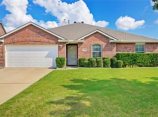 1904 Fountain Spray Dr, Wylie, TX 75098