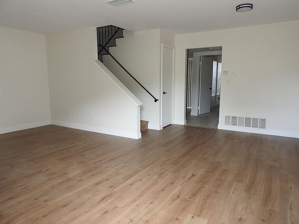 1st image of 4845 Santa Cruz Ave APT 3