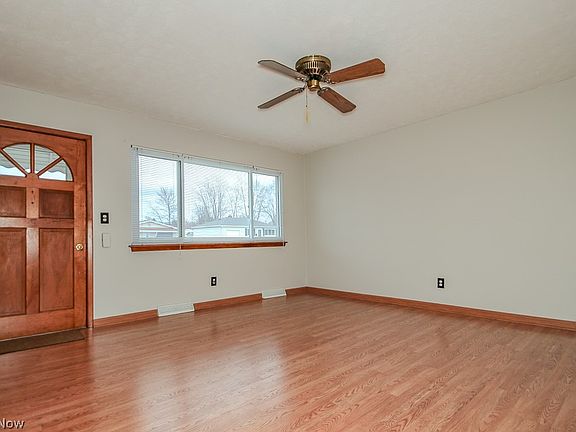 2nd image of 1842 Eldon Dr
