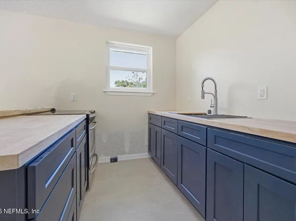 2949 ERNEST Street, Jacksonville, FL 32205