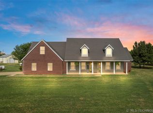 8412 S 4090th Rd, Talala, OK 74080