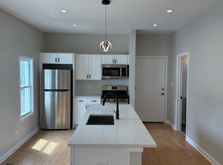 4919 W 31st St APT 2R, Cicero, IL 60804