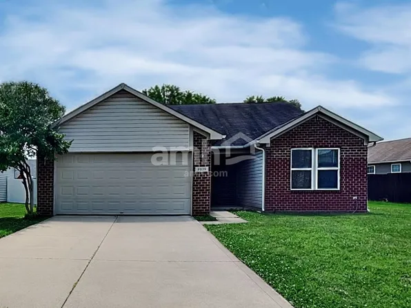 8039 Red Barn Ct, Indianapolis, IN 46239