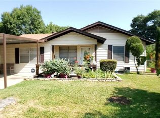 201 E Ridgewood Dr, Garland, TX 75041