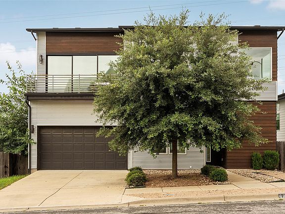 3rd image of 6201 Toscana Ave