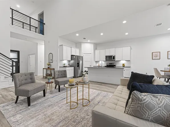 1610 Happy Valley St, Montgomery, TX 77316