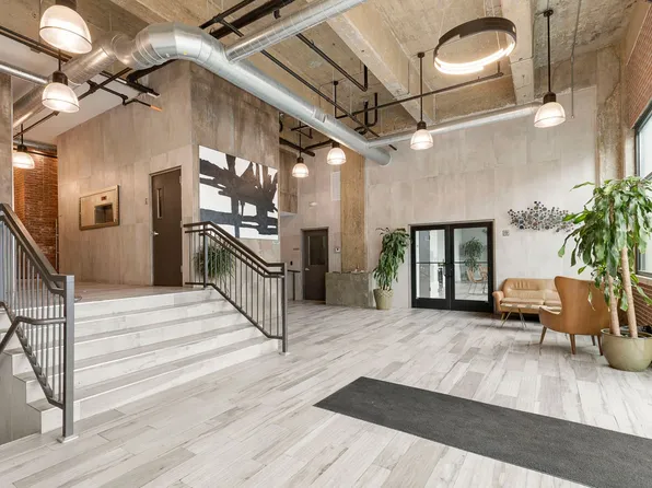 105 Oakland Ave, Jersey City, NJ 07306