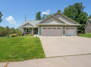 2544 Avery Ln, Altoona, WI 54720