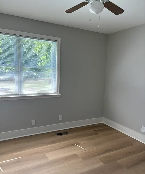 1913 Walnut St — Photo 6