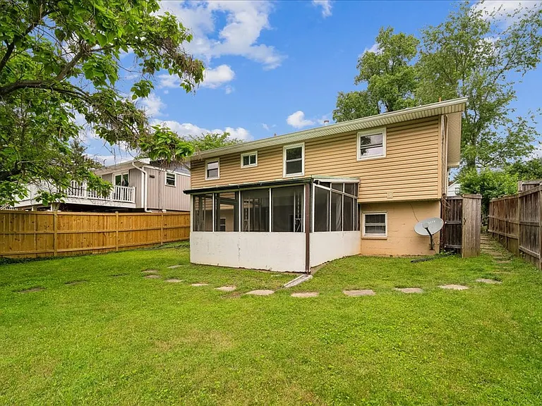 727 Grandin Ave — Photo 26