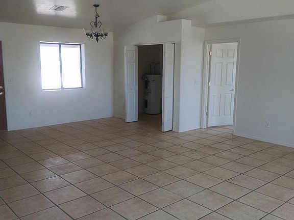 3rd image of 9712 W Calle Anasazi