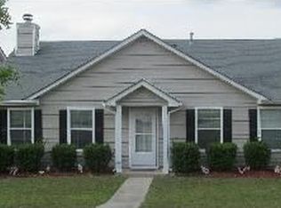 6729 Lake Erie Ln, Fairburn, GA 30213