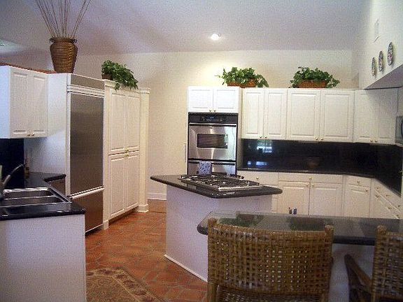 Gourmet Kitchen