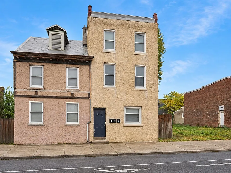 2111 Orthodox St