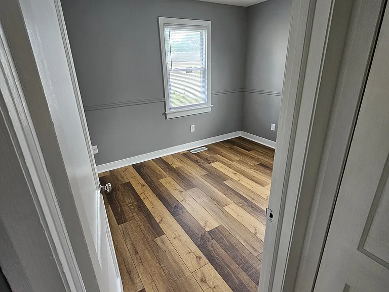2404 Bluefield St — Photo 10
