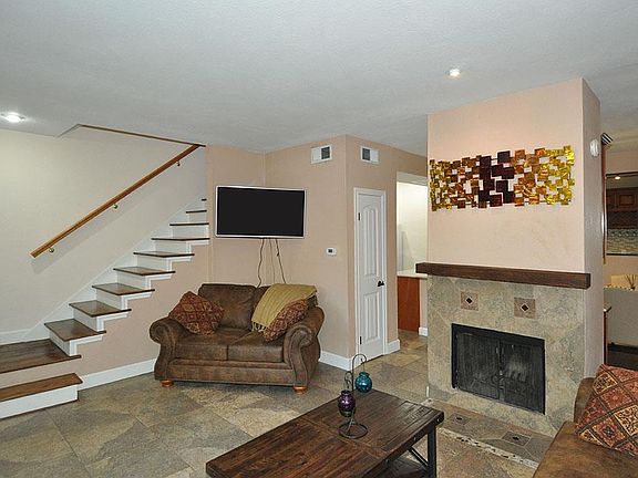 4th image of 11711 Memorial Dr APT 335