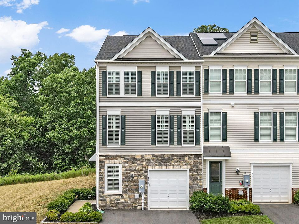 1st image of 126 Sequoia Dr