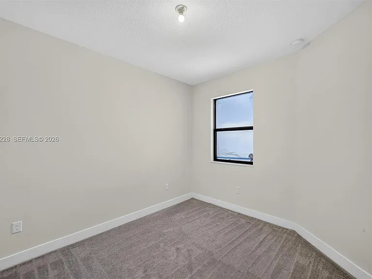 15841 NW 91st Ct — Photo 28