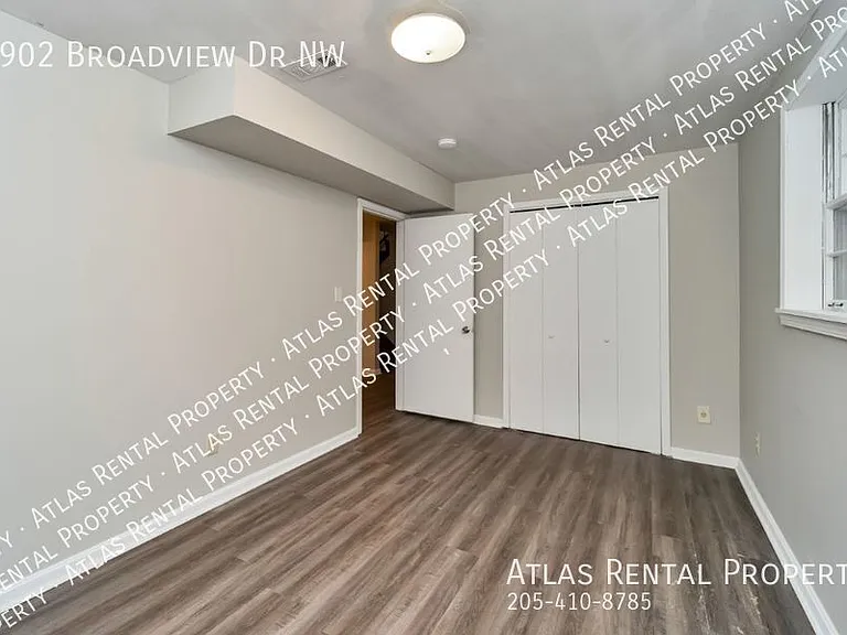 2902 Broadview Dr NW — Photo 13