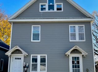 2/4 Milton St, Albany, NY 12205