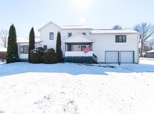 18131 Mahoning Ave, Lake Milton, OH 44429