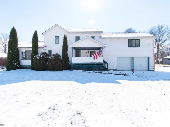 18131 Mahoning Ave, Lake Milton, OH 44429
