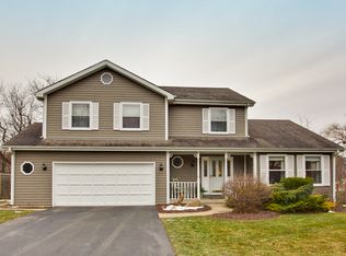 287 Hojem Ln, Grayslake, IL 60030