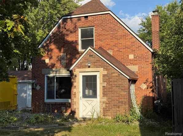 1914 Fairfield St, Saginaw, MI 48602