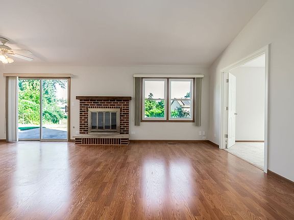 5th image of 1704 Stratton Pond Ln