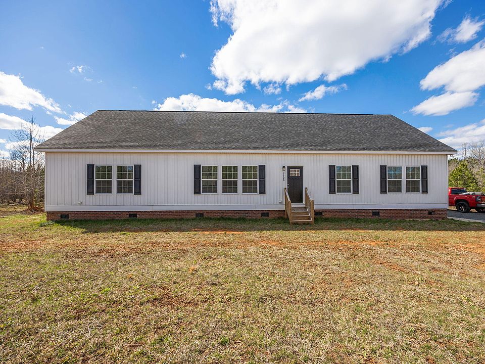 1st image of 7723 Cornwall Rd