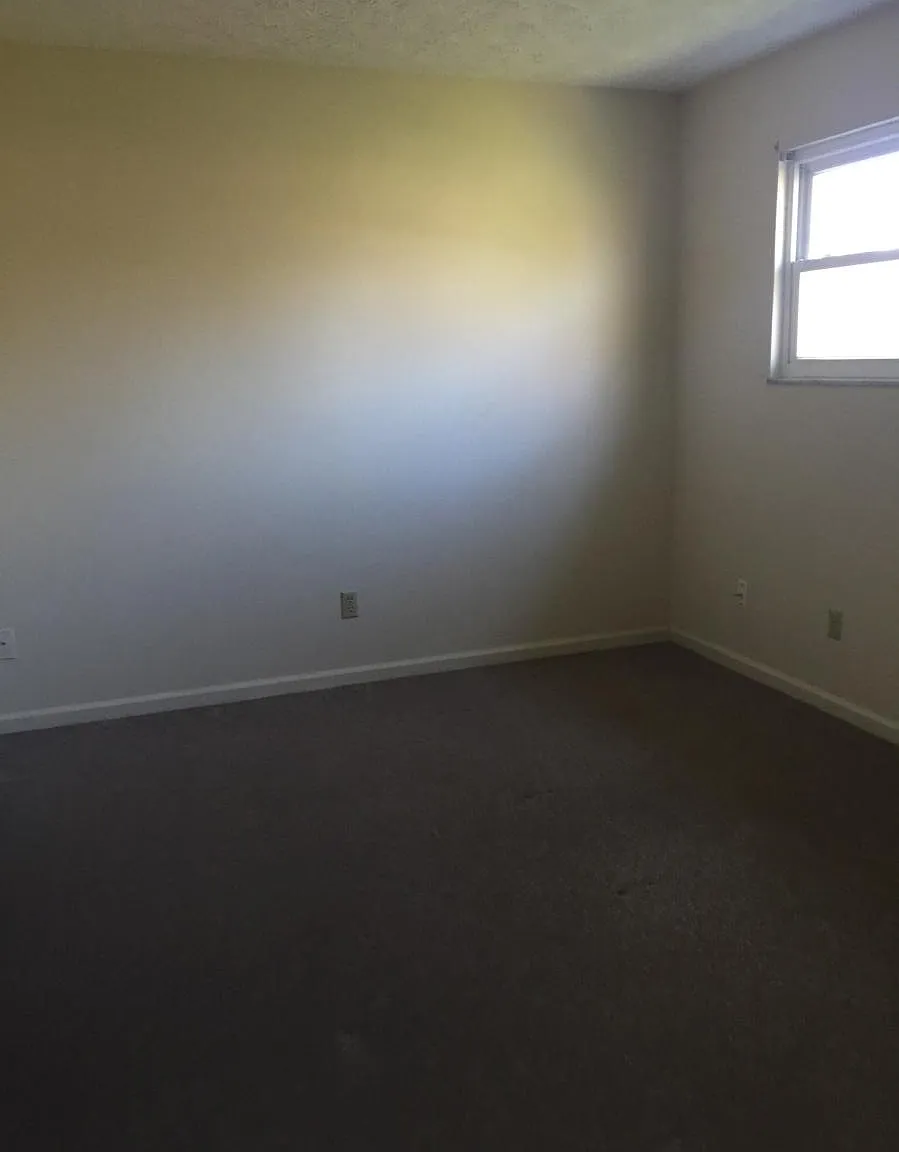 311 Waveland Avenue — Photo 1