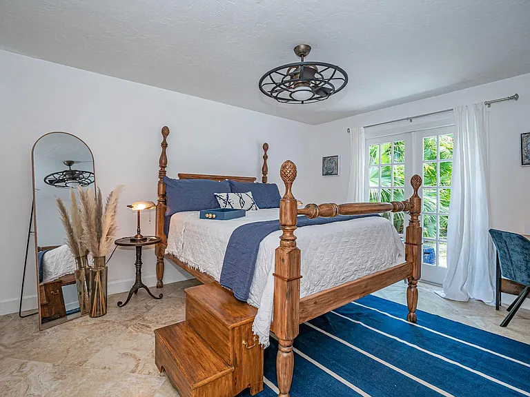 1075 Morningside Dr — Photo 26