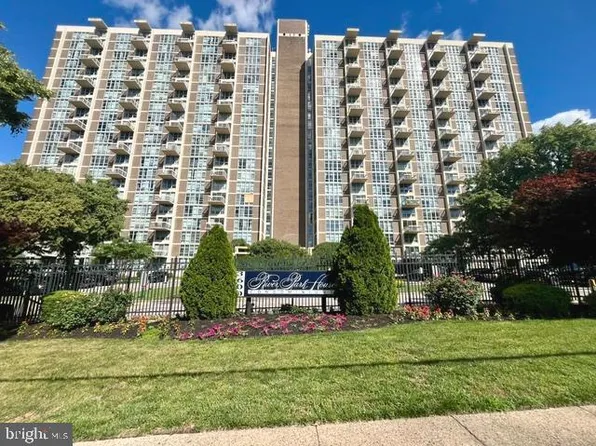 3600 Conshohocken Ave APT 303, Philadelphia, PA 19131