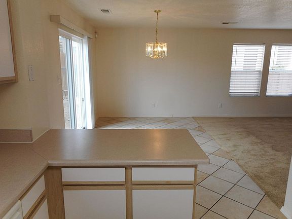 4th image of 8400 Casa Morena Ct NW