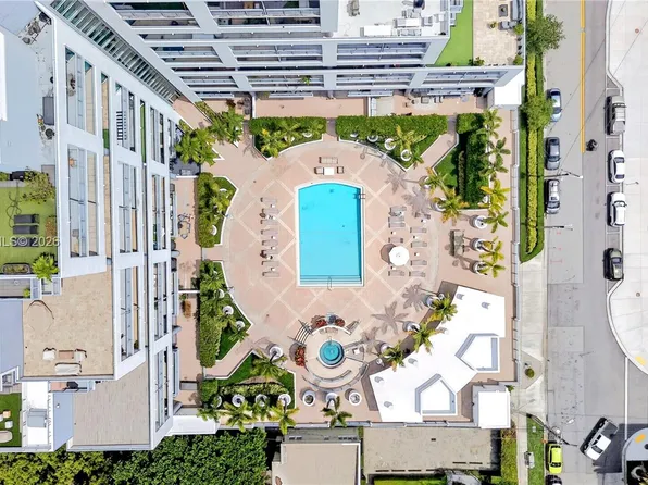 350 NE 24th St APT 1405, Miami, FL 33137