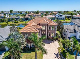 1408 Alhambra Dr, Apollo Beach, FL 33572