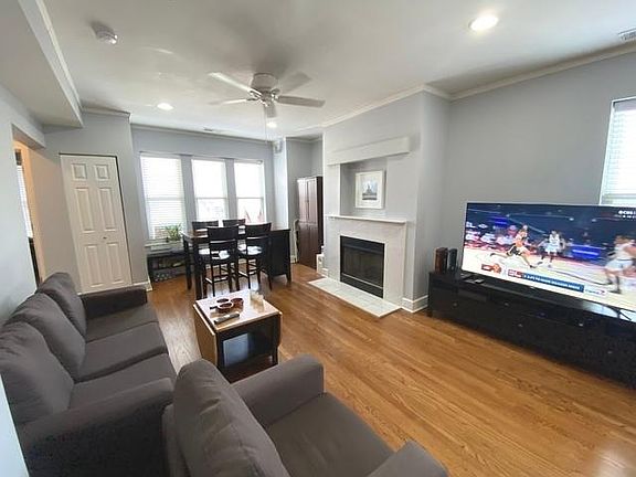 2nd image of 2857 W Leland Ave #2