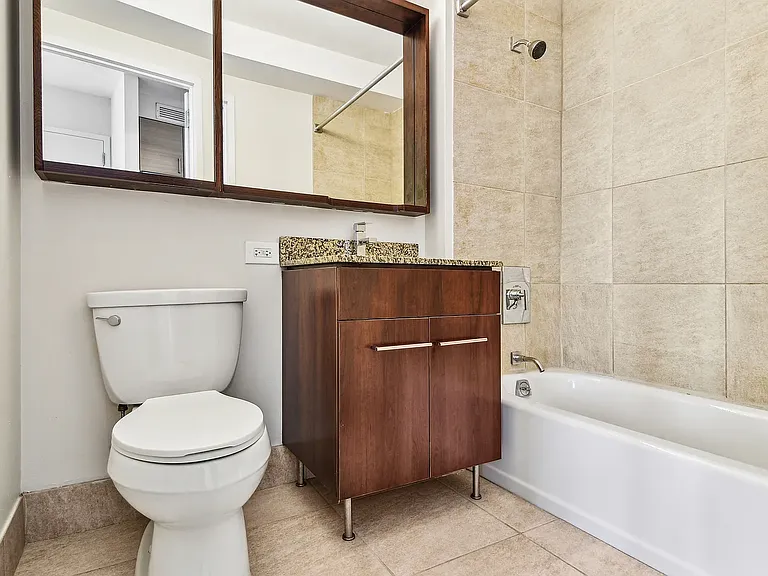125 W 31st St #44G — Photo 8